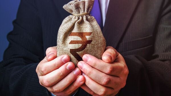 Personal Loan Settlement vs Loan Closure: What’s the Difference?